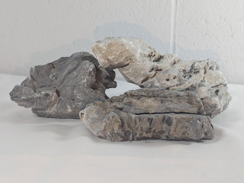 Image of Seiryu Rock Aquascaping Premium Quality IWAGUMI Aquarium x3 2.2kg (RC10063)