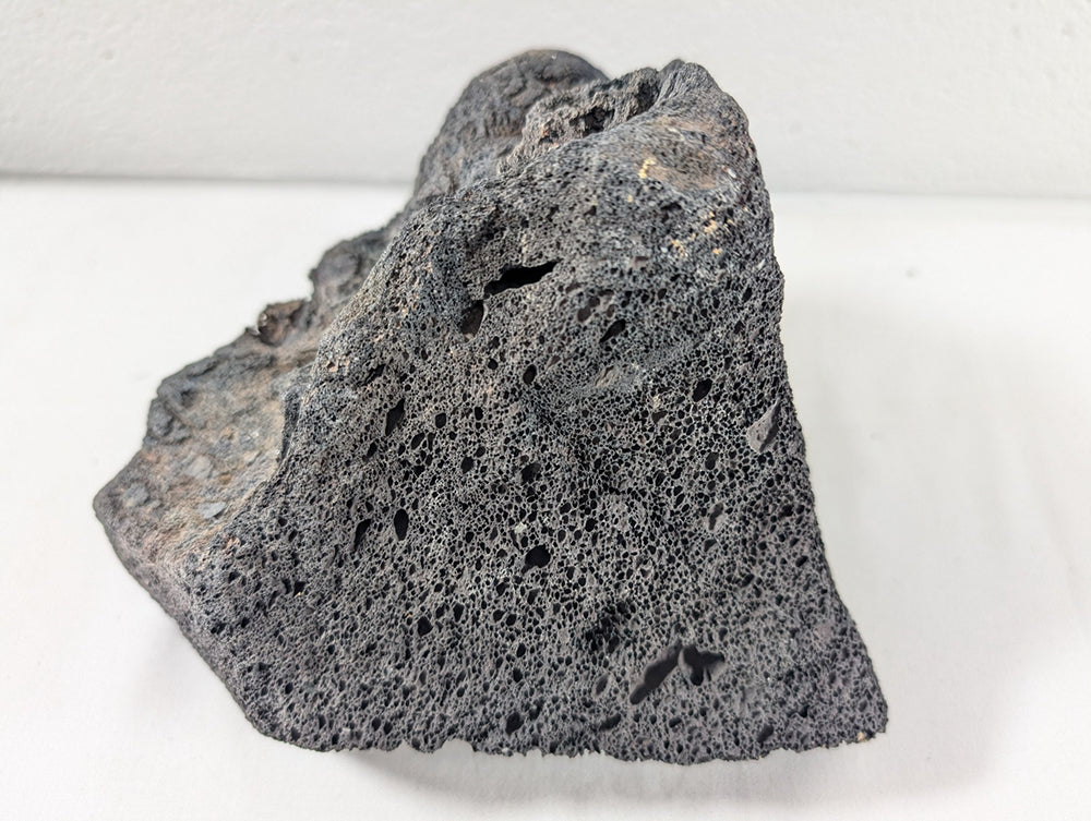 Black Lava Rock Volcanic Decoration Aquascaping Aquarium 1 Piece 1.3kg (RC10022)