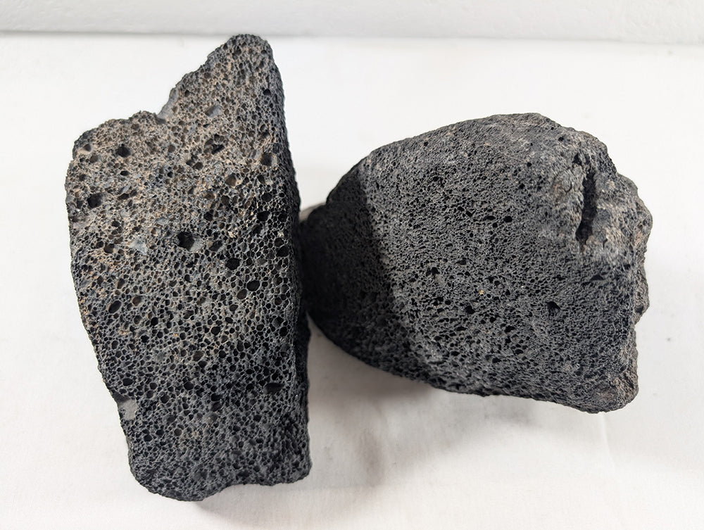 Black Lava Rock Volcanic Decoration Aquascaping Aquarium 2 Piece 1.7kg (RC10061)