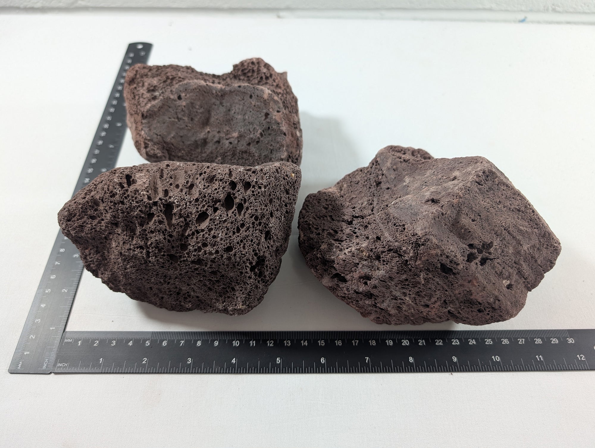 Red Lava Rock Volcanic Decoration Aquascaping Aquarium 3 Pieces 2.5kg (RC10037)