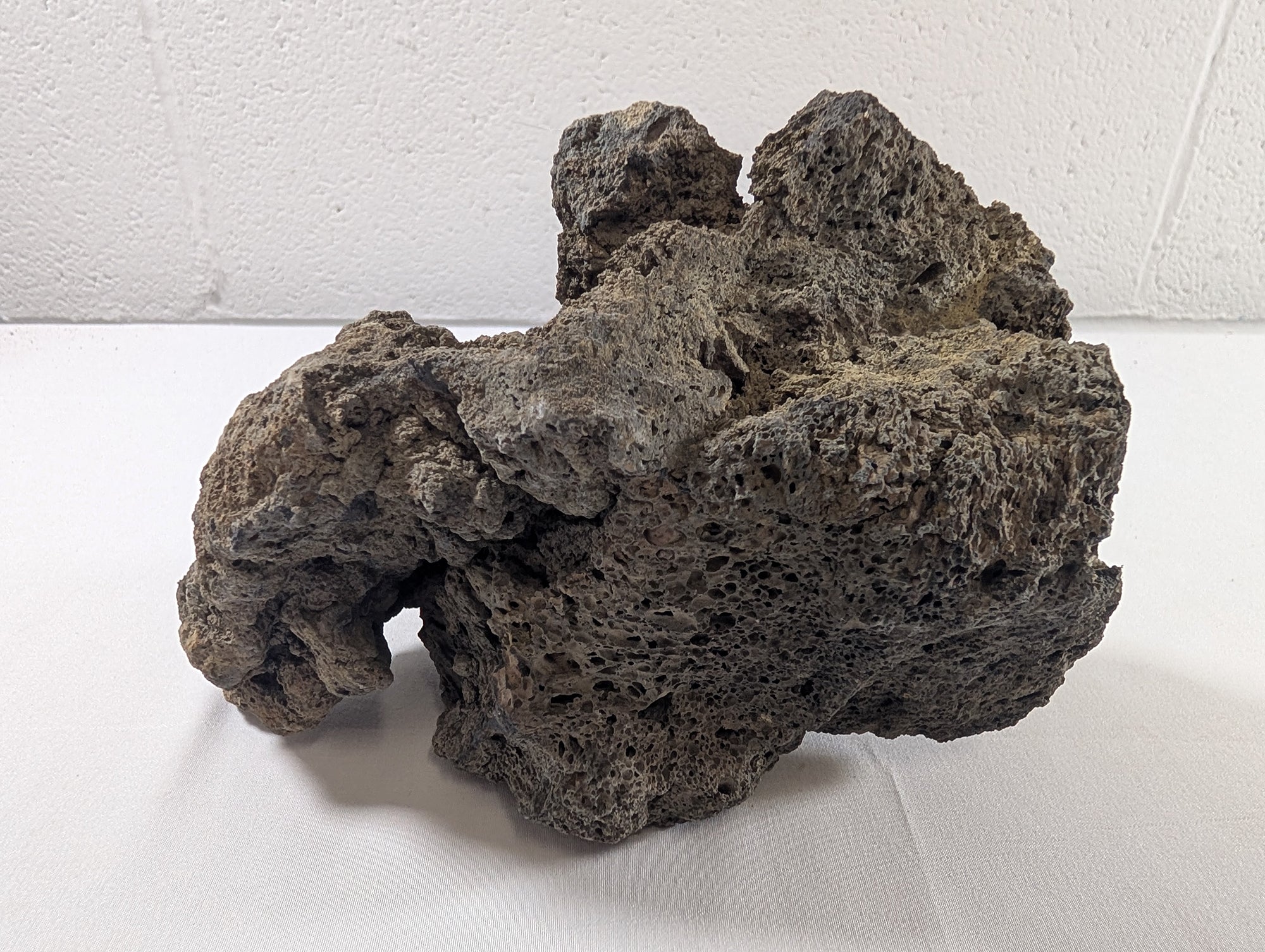 Blue Fairy Rock Aquascaping Premium Quality IWAGUMI Aquarium x1 1.5kg (RC10043)