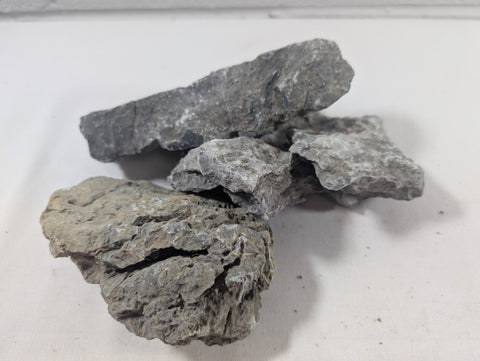 Image of Seiryu Rock Aquascaping Premium Quality IWAGUMI Aquarium x3 1.5kg (RC10050)