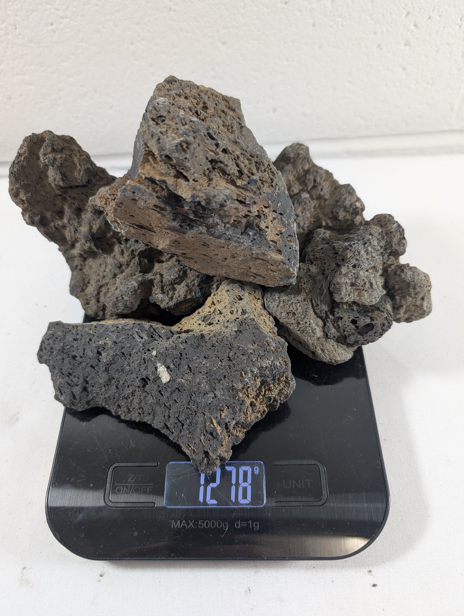 Blue Fairy Rock Aquascaping Premium Quality IWAGUMI Aquarium x4 1.2kg (RC10055)