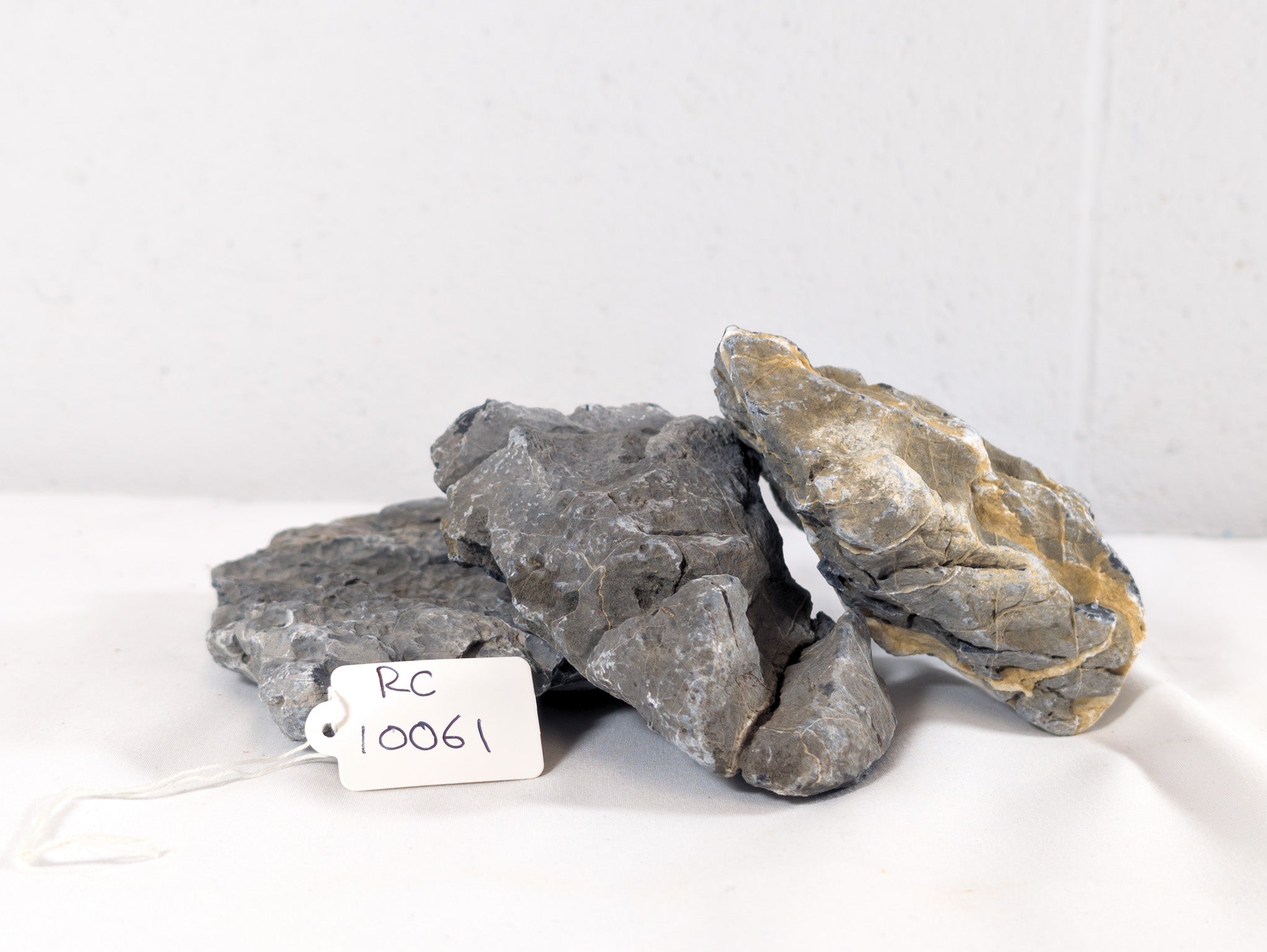 Seiryu Rock Aquascaping Premium Quality IWAGUMI Aquarium x3 1.65kg (RC10062)