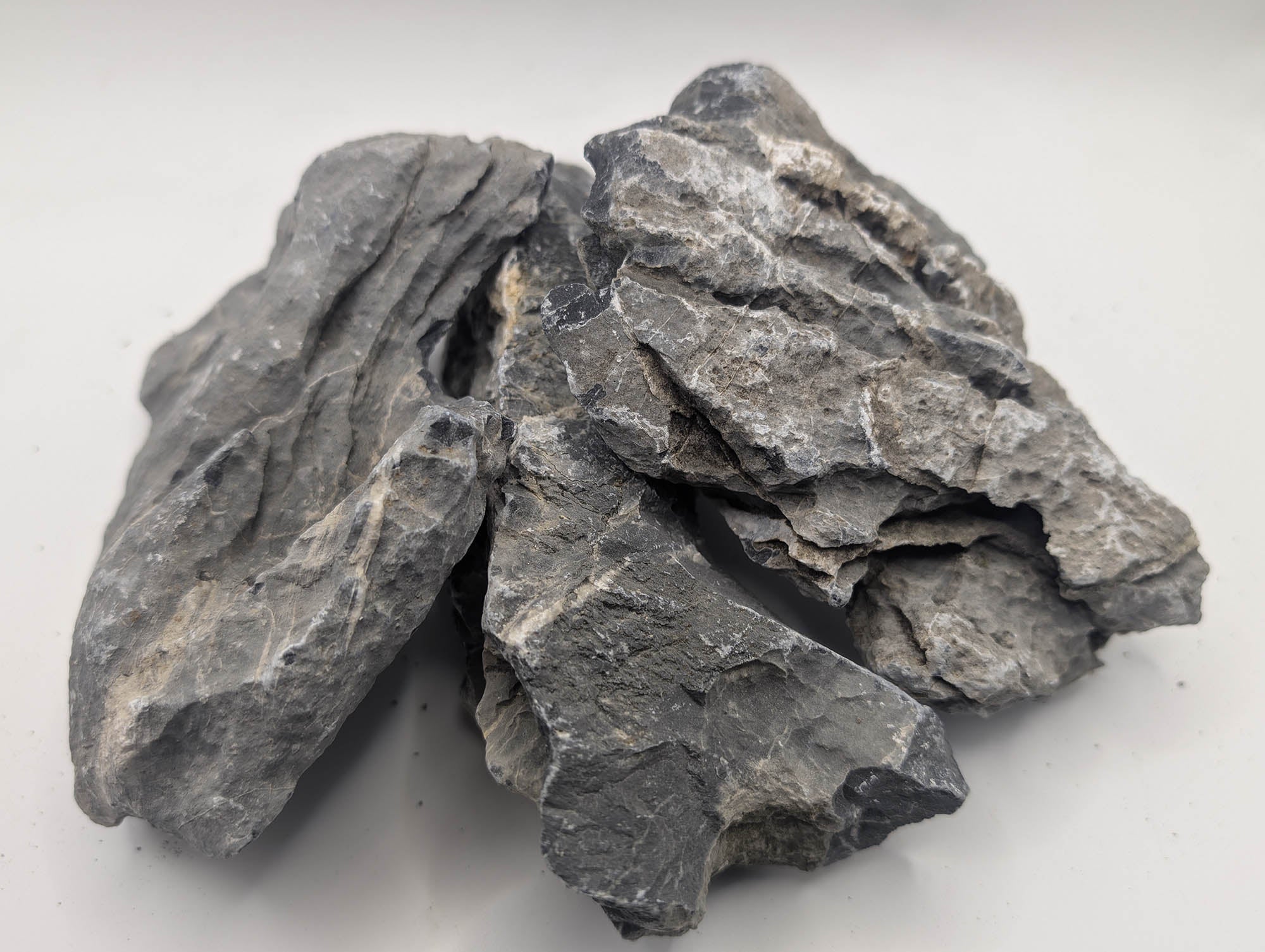 Seiryu Rock Aquascaping Premium Quality IWAGUMI Aquarium x3 1.9kg (RC10068)