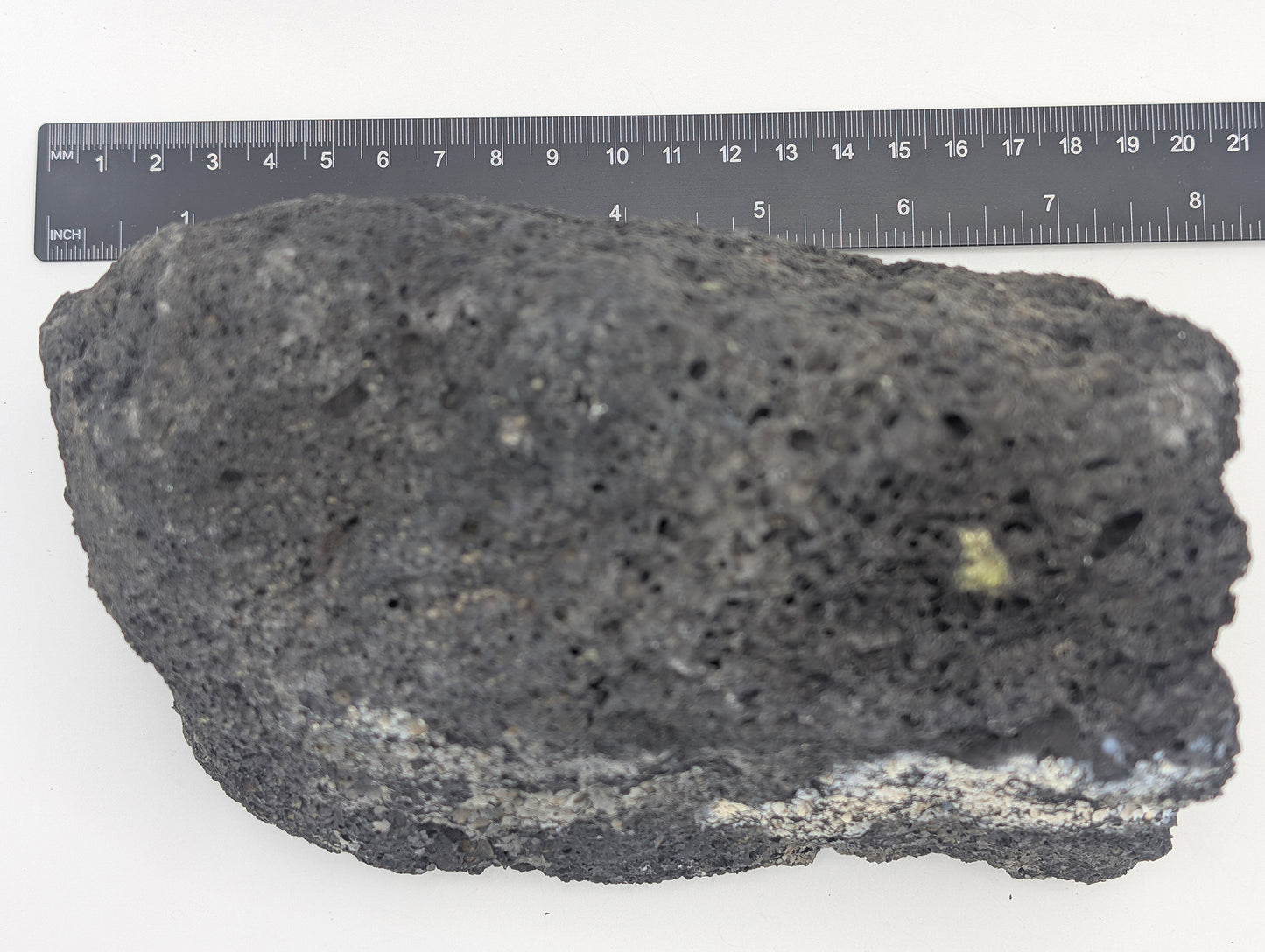 Black Lava Rock Volcanic Decoration Aquascaping Aquarium 1 Piece 1.3kg (RC10070)
