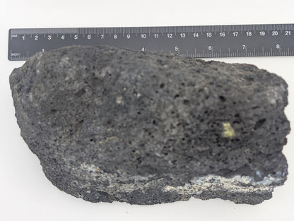 Black Lava Rock Volcanic Decoration Aquascaping Aquarium 1 Piece 1.3kg (RC10070)