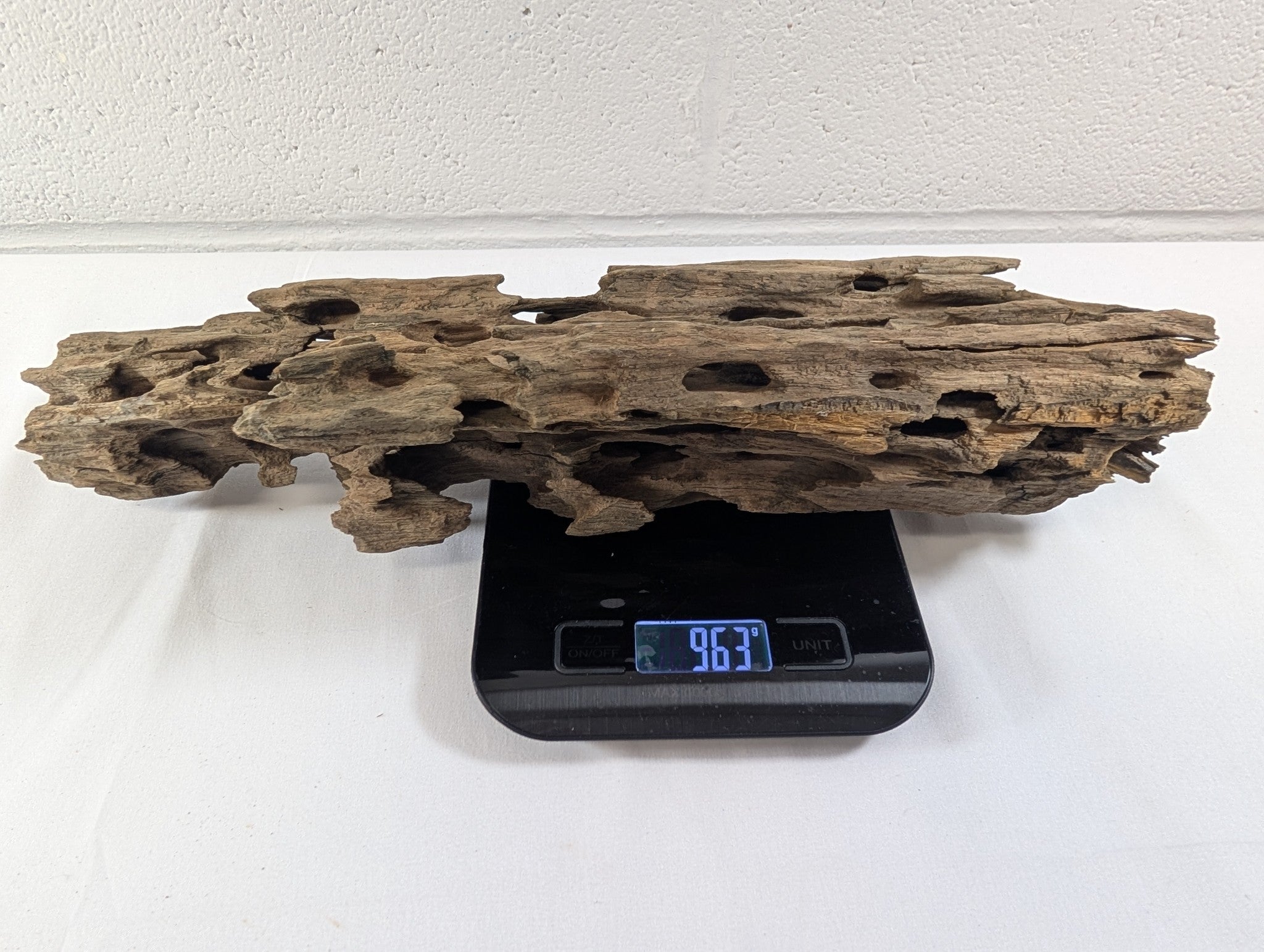 Natural Honeycomb Wood Catfish Shrimp Aquarium/Terrarium D40xW12xH9.5 (DW10011)